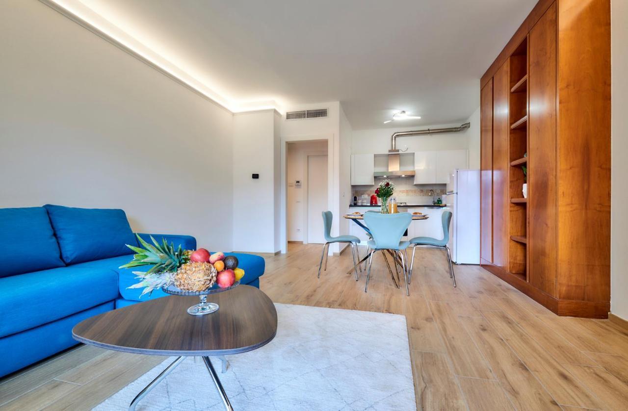 La Casa Di Lucia Apartment เลียร์นา ภายนอก รูปภาพ